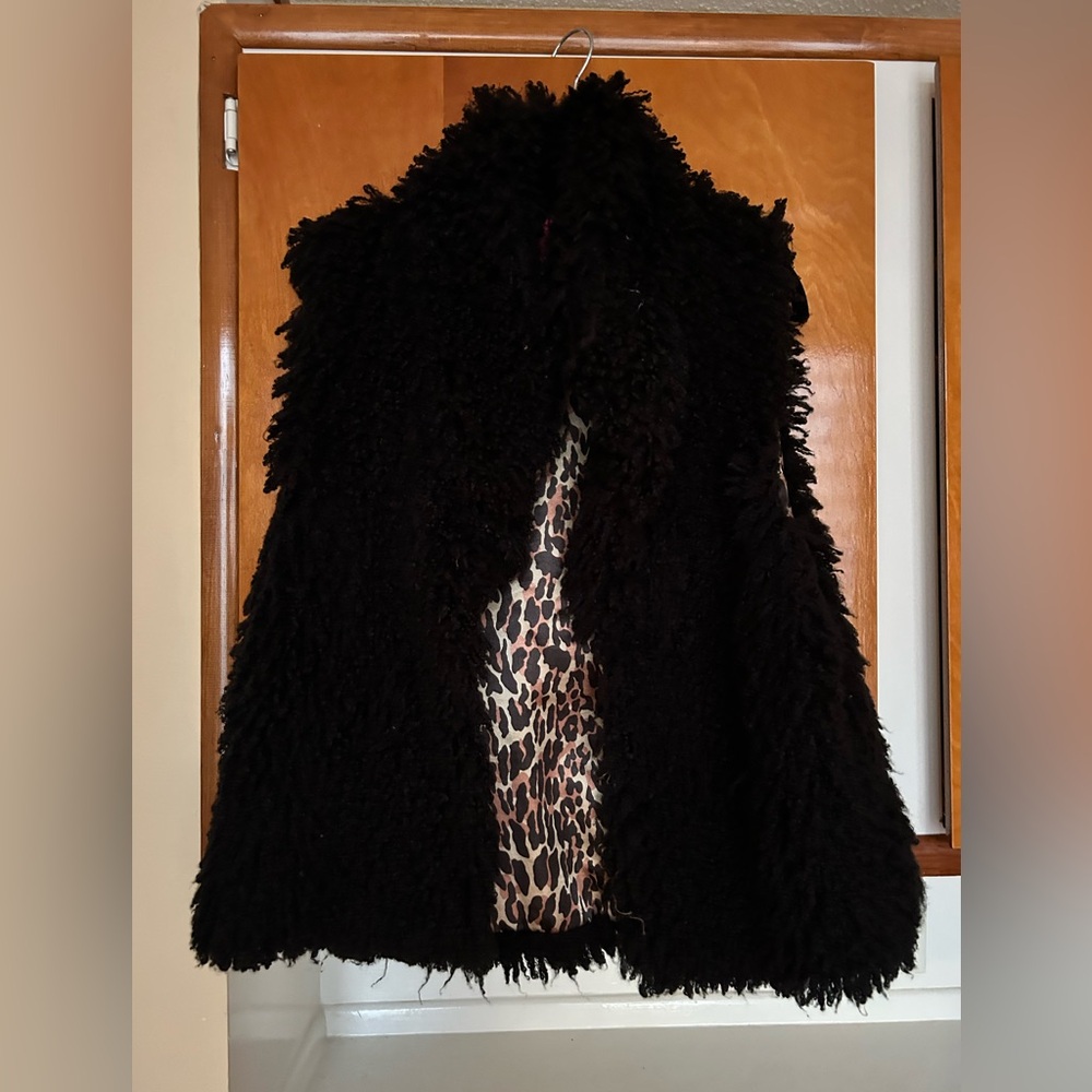 Sz Large Women's Black Faux Fur Vest Betsey Johnson